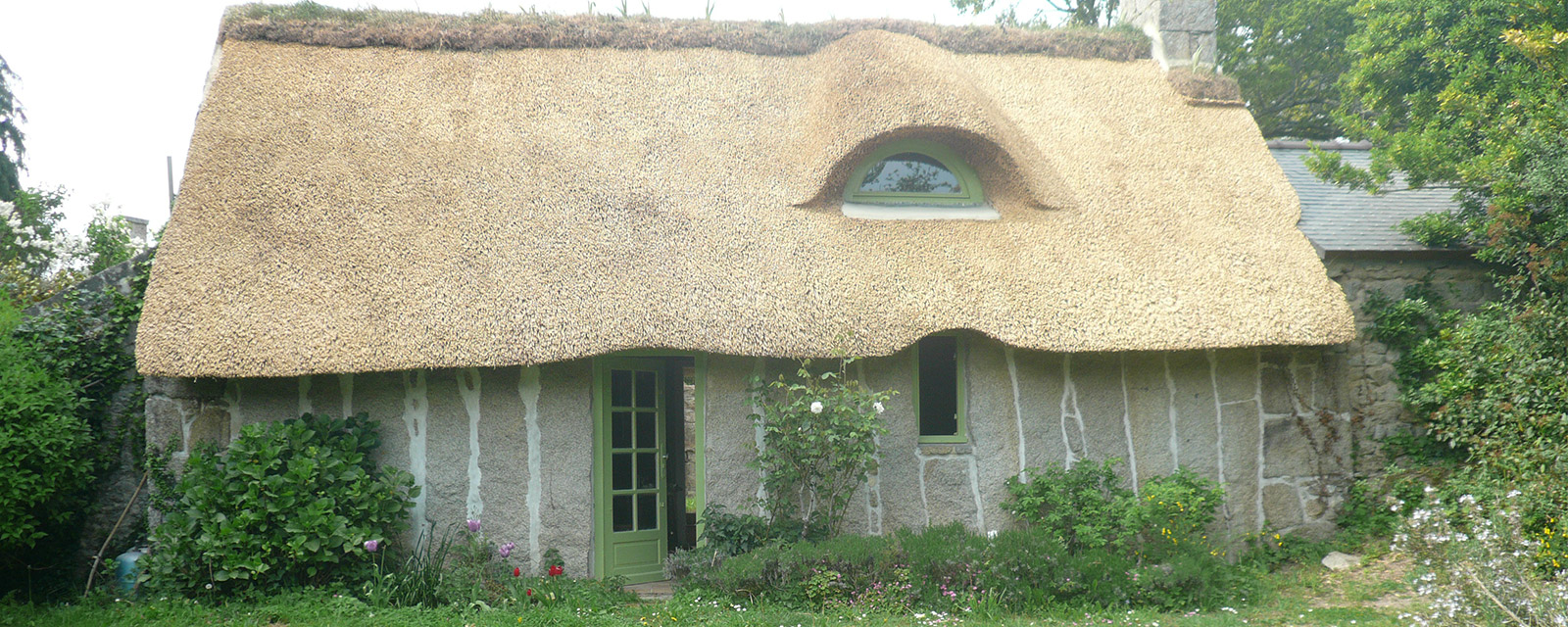 The thatched house of Kerochet