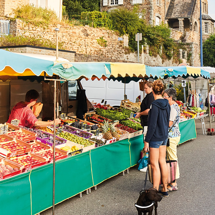 Les marchés de Concarneau à Pont-Aven - Liste des marchés en Finistère sud, Bretagne - Office de Tourisme