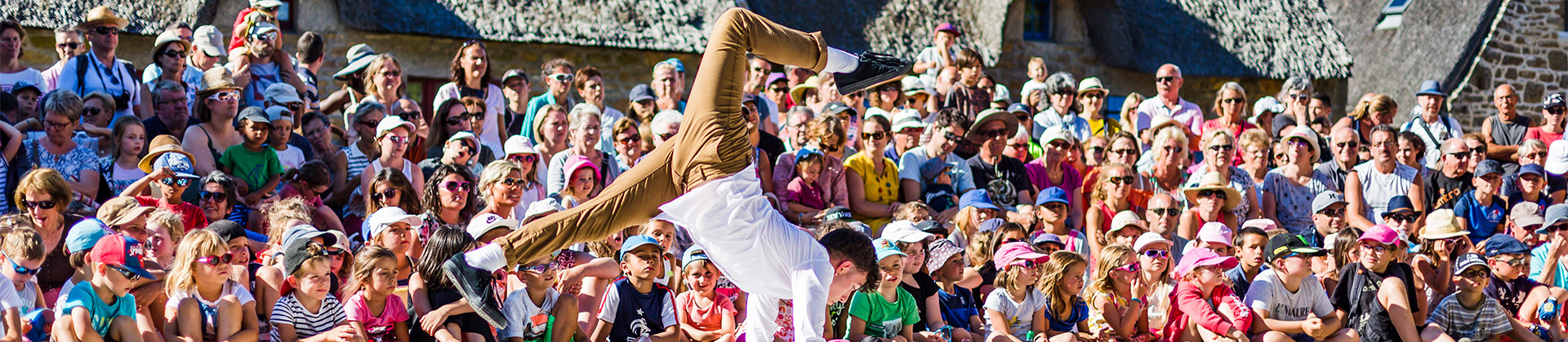 “Place aux Mômes”: a child festival