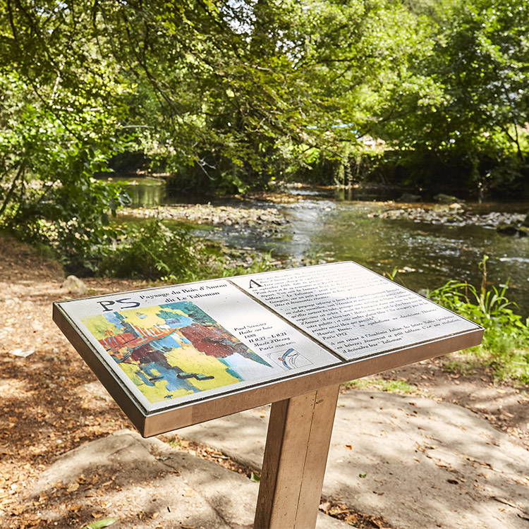 “Tell me the Talisman” guided tour in Pont-Aven