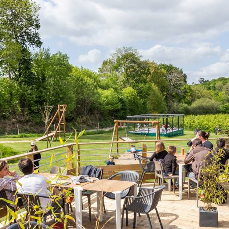 Parcs et loisirs en famille - Accrobranches, jeux de piste, aquarium, parcs animaliers - De Concarneau à Pont-Aven - Office de Tourisme