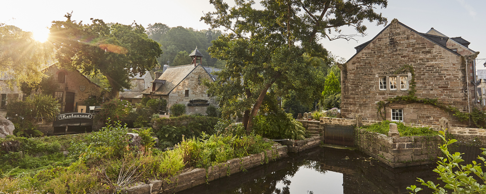 Moulins le long de l'Aven