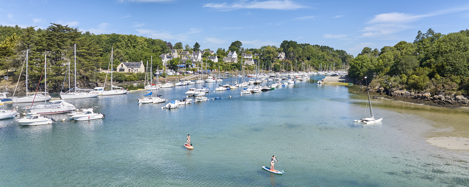 Le port de Kerdruc et la rivière de l'Aven