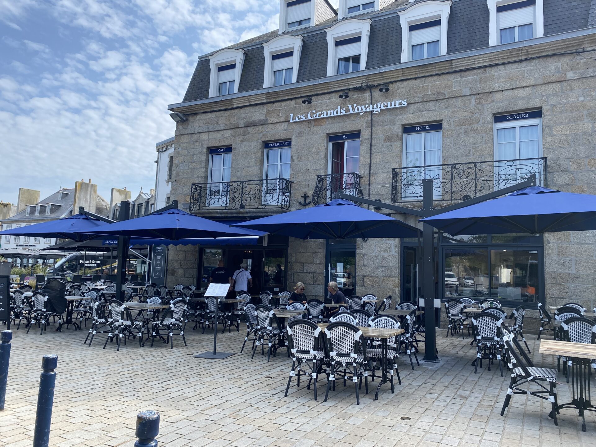 Hôtel –  Restaurant Les Grands Voyageurs